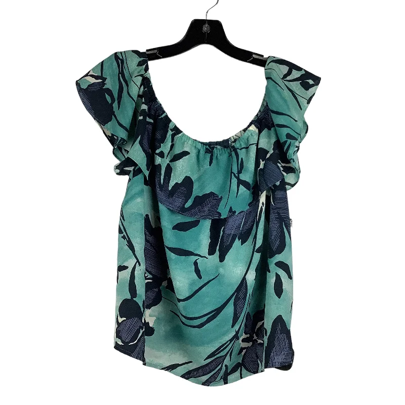 women's tops for those who want to wear versatile pieces that can be dressed up or downBlue Top Short Sleeve Maeve, Size M