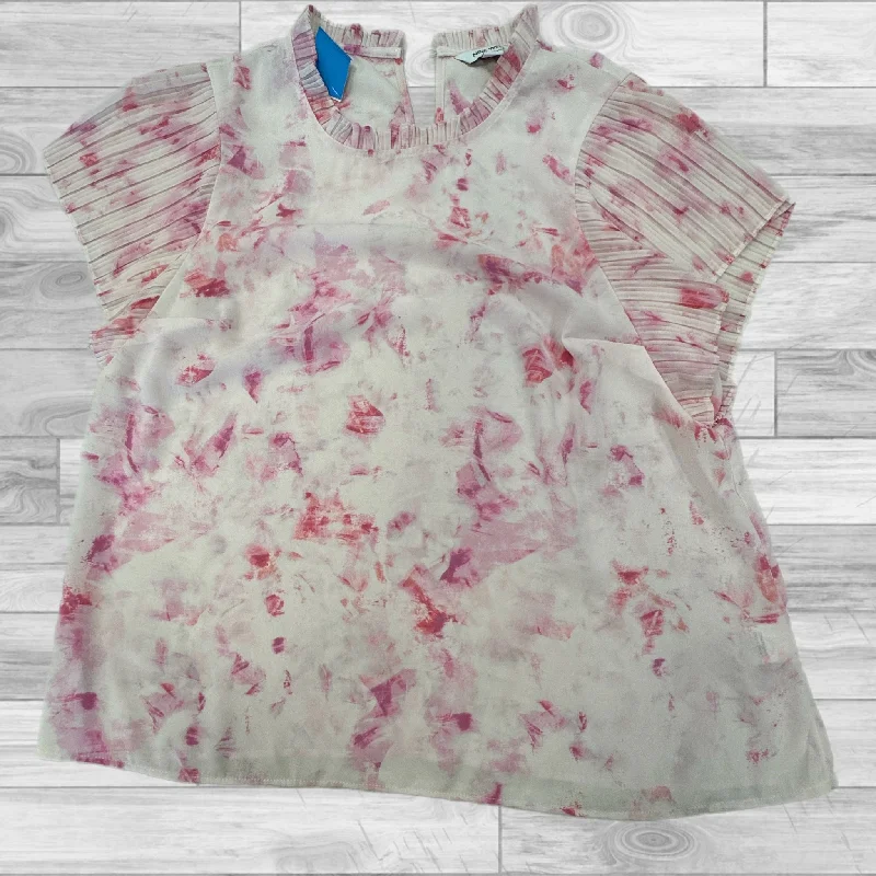 women's tops for those who want to add a bit of flair and personality to their looksPink Top Short Sleeve Nine West, Size L