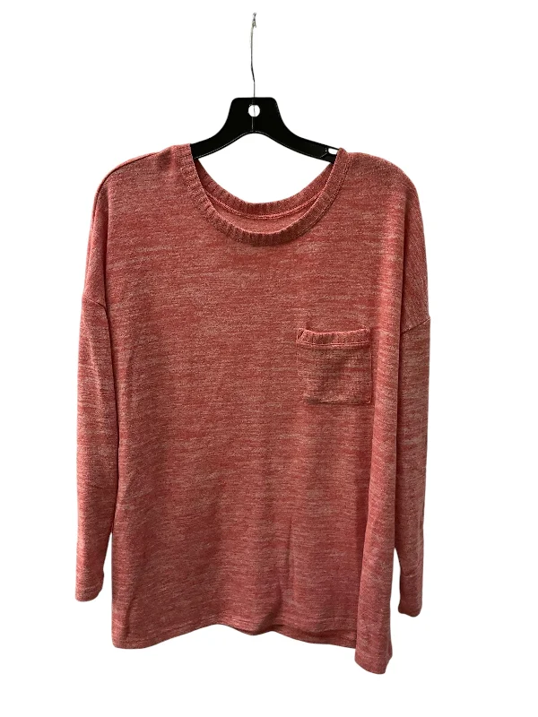 women's tops for those who want to add a bit of flair and personality to their looksTop Long Sleeve By Torrid In Red, Size: 14