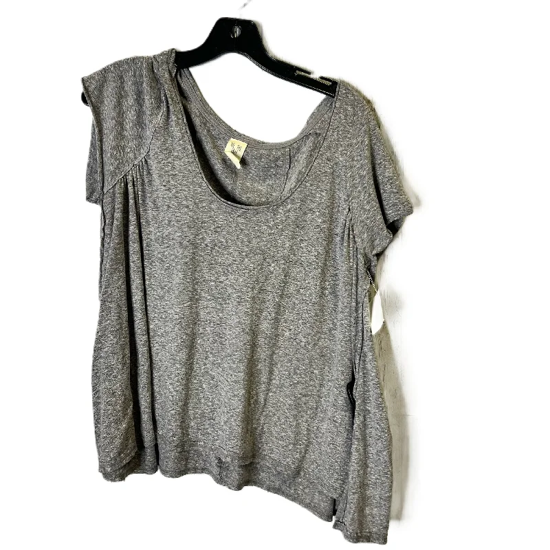 women's tops in solid colorsGrey Top Short Sleeve Basic By We The Free, Size: M