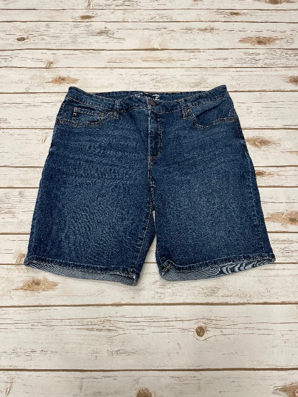 women's buttoned shortsShorts By Seven 7 In Blue Denim, Size: 12