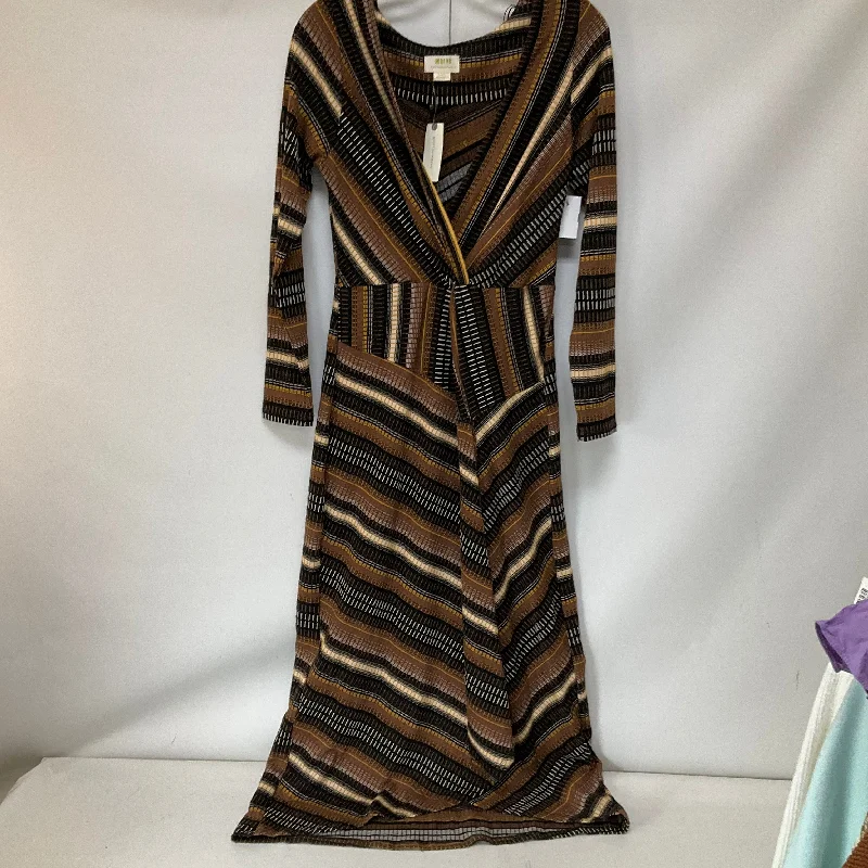 Flowy DressDress Casual Maxi By Maeve In Brown, Size: S