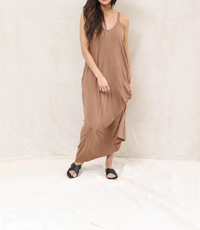 Mermaid DressEveryday Maxi Dress In Deep Camel