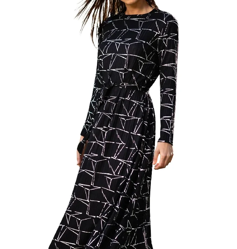 women's smart casual dressesPrint Maxi Dress In Black Geo