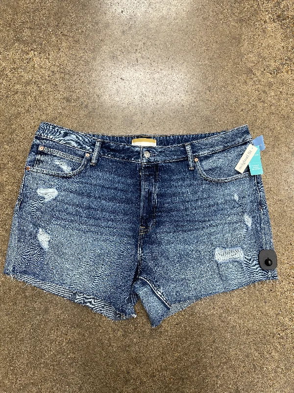 women's straight-leg shortsShorts By Maurices In Blue Denim, Size:18