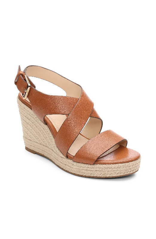 women's fair-trade shortsHILLS ANKLE STRAP PLATFORM WEDGE