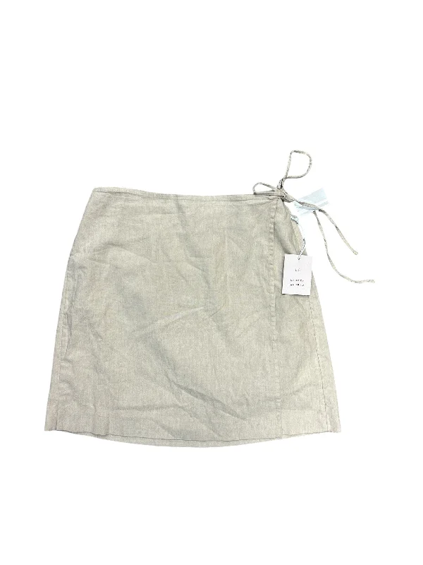 women's silk skirtsSkirt Mini & Short By Lc Lauren Conrad In Beige, Size: M